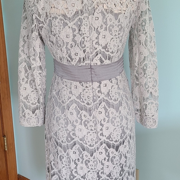 Gray Lace Dress NWT Size M - Picture 5 of 6